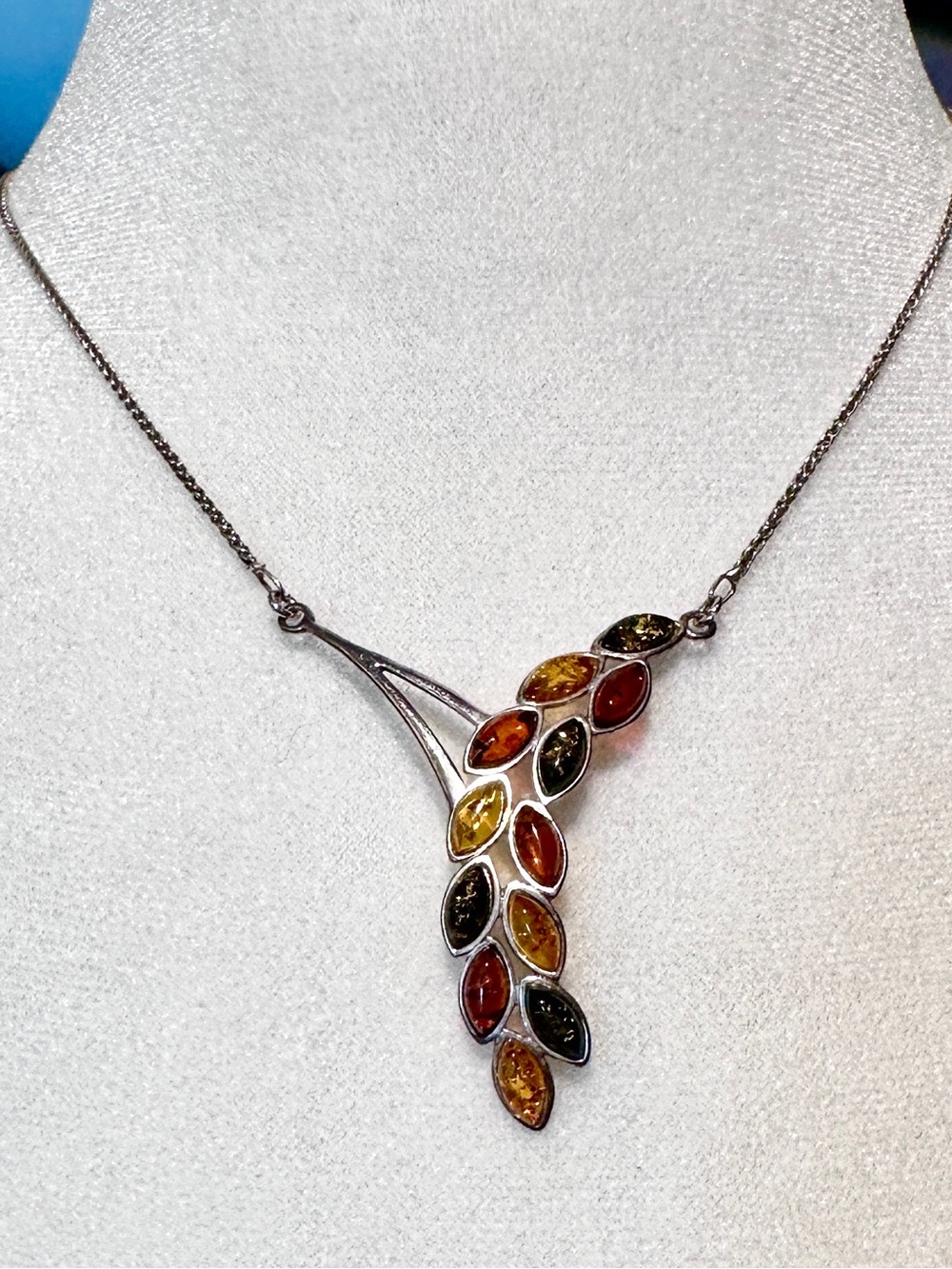 Vintage Sterling Silver Multicolor Amber Leaf Pendant Necklace